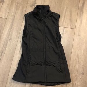 Lululemon running vest